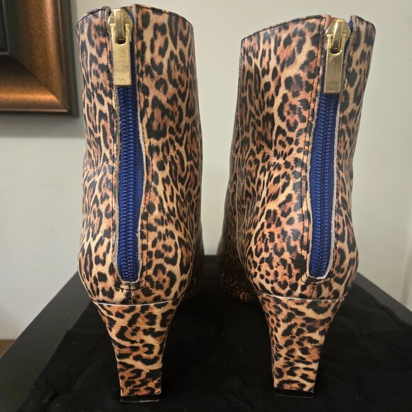 Women's Dr. Liza bootie size 9 - Picture 2 of 5